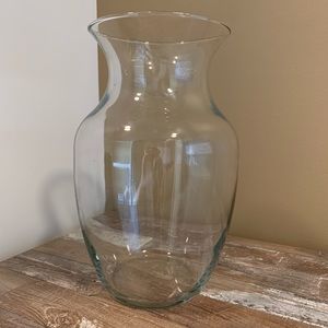 Beautiful decorative crystal vase